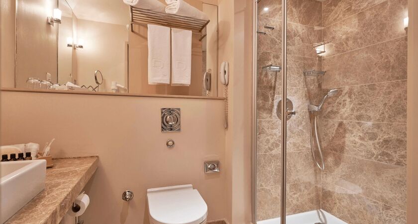 Richmond Nua Wellness Spa