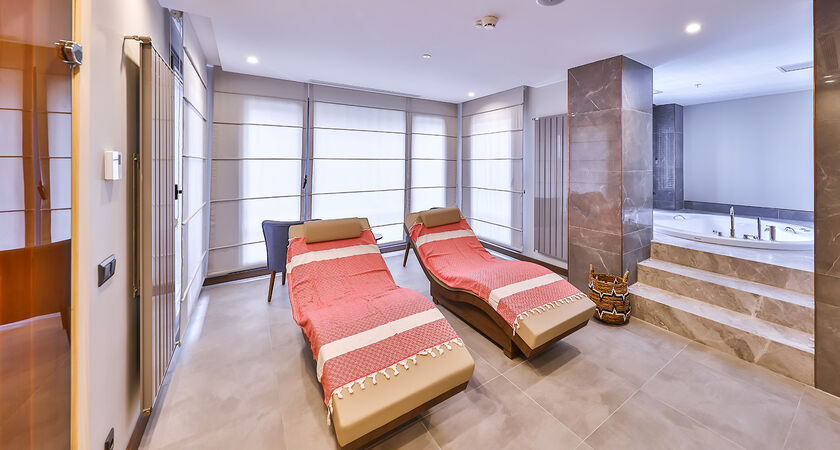 Narven Wellness  Thermal Hotel