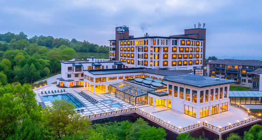 Narven Wellness  Thermal Hotel