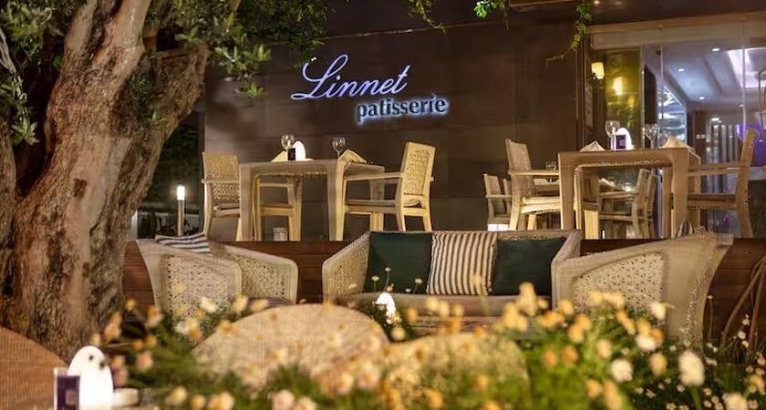 DoubleTree By Hilton Kuşadası