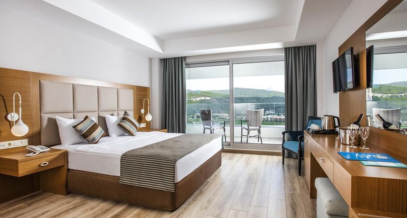 Palm Wimgs Ephesus Beach Resort