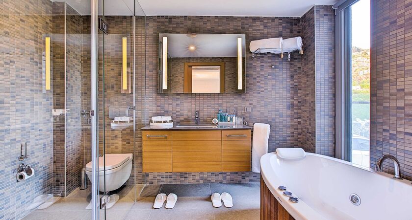 Pine Bay Holiday Resort