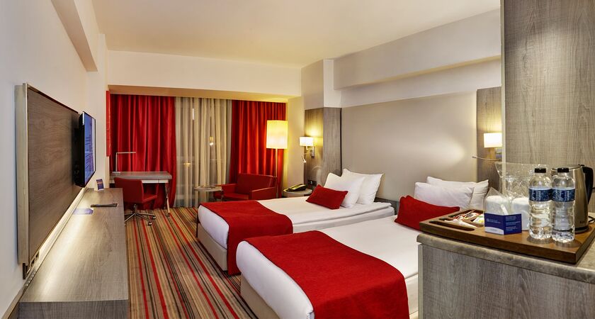 Ramada Plaza By Wyndham İzmir