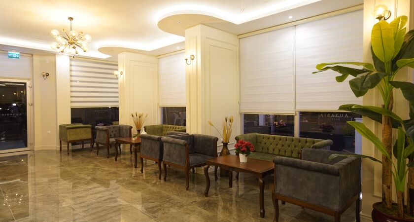 Aurasia Seaside Hotel