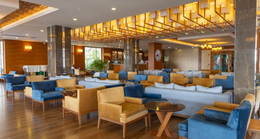 Ramada Resort  By Wyndam Kuşadası& Golf