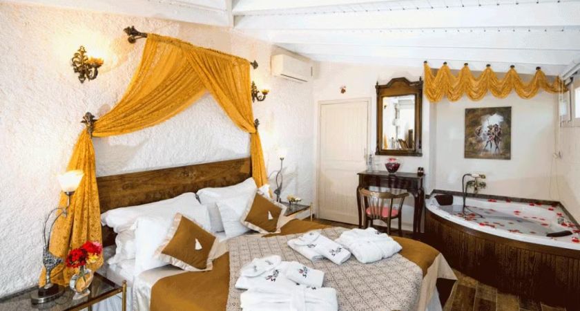 Alaçatı Sultan Konak Hotel