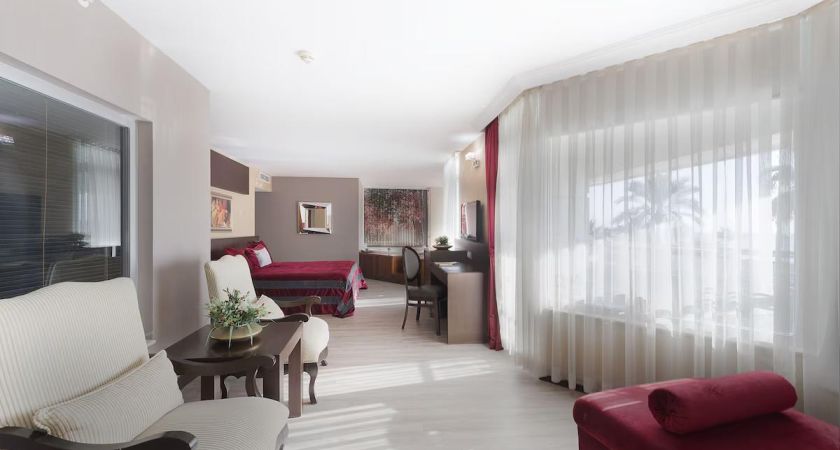 Sealife Family Resort Hotel