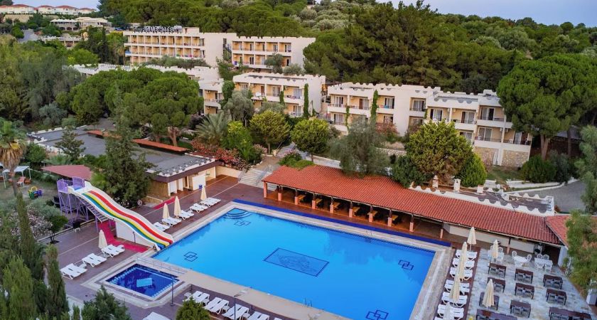 Pigale Beach Resort