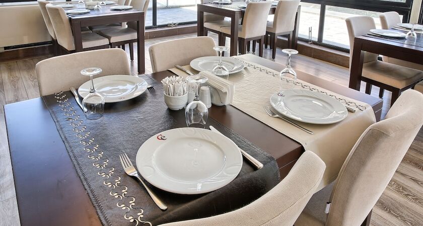 City Hotel Residence