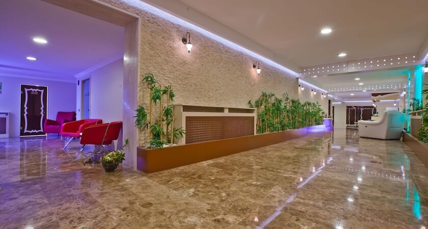 City Hotel Residence