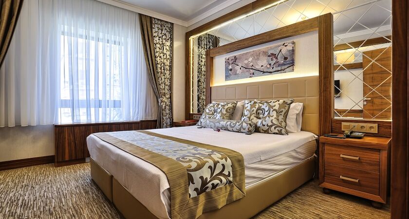 City Hotel Residence