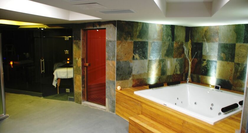 Check Inn Hotel Ankara