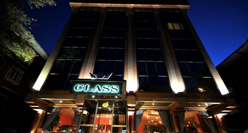 Class Hotel