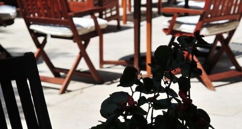 Class Hotel