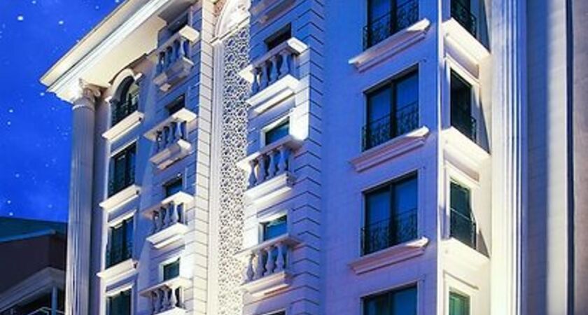 Demonti Otel