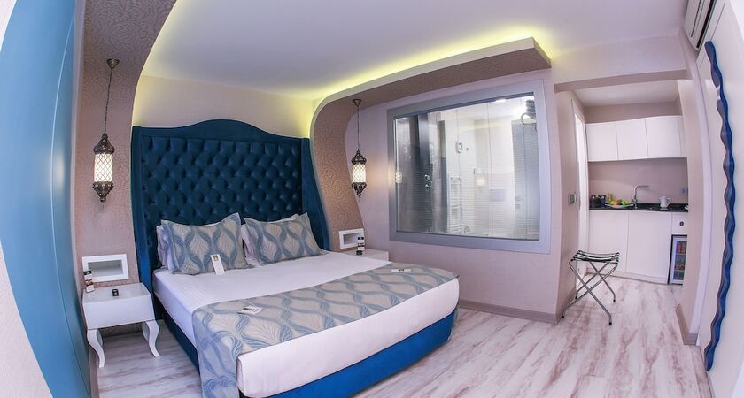 Demonti Otel