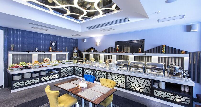 Demonti Otel