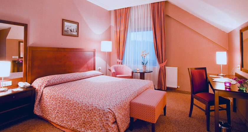 The Green Park Kartepe Resort