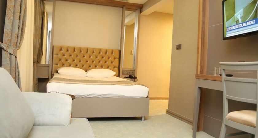 Enerji Hotel