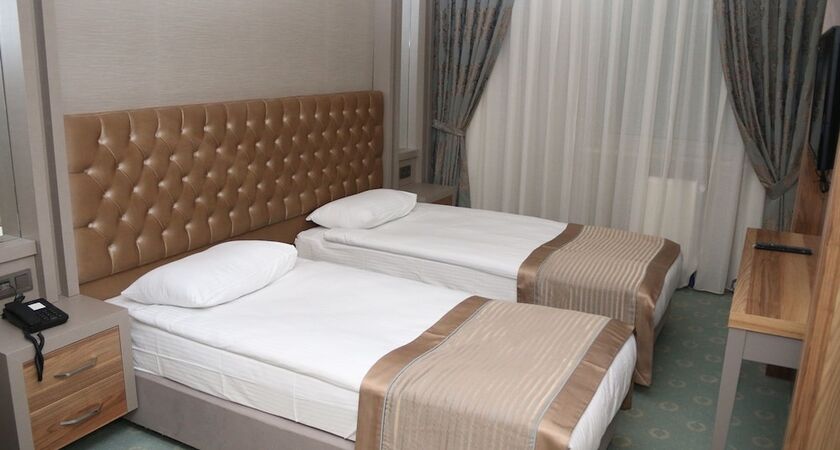 Enerji Hotel
