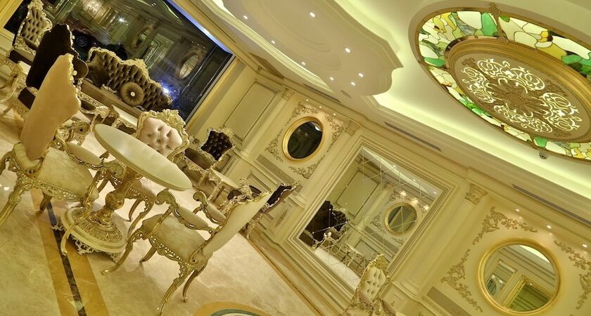 Cassiel Hotel