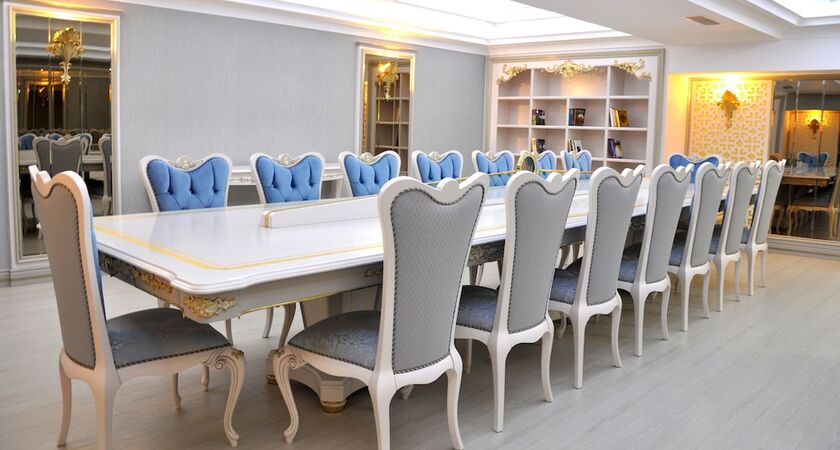 Cassiel Hotel
