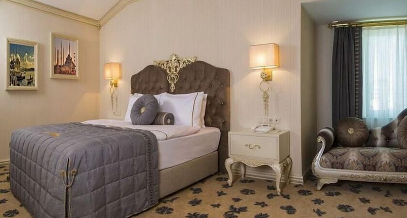 Cassiel Hotel