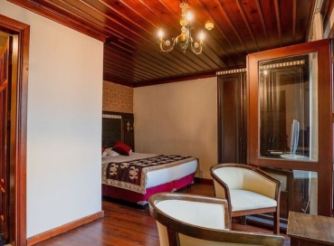 Mediterra Art Hotel