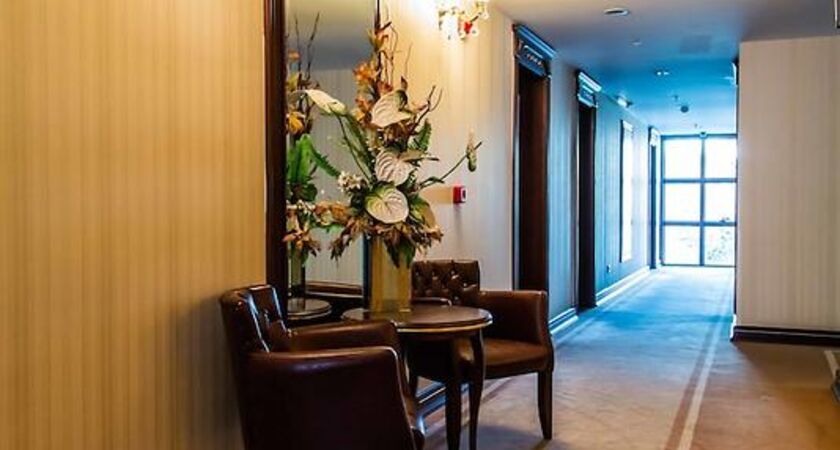 Grand Work Hotel