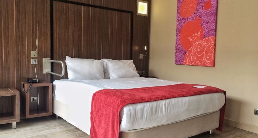 Ramada Encore by Wyndham Izmir