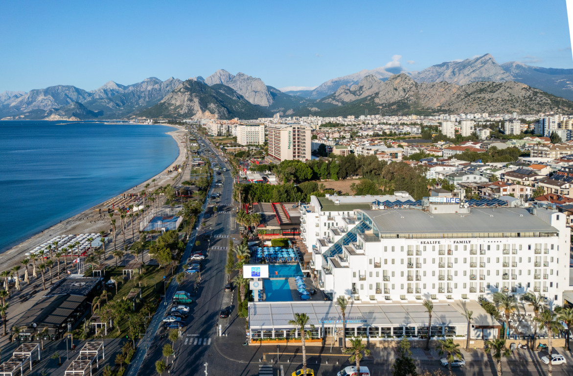 Sealife Family Resort Hotel