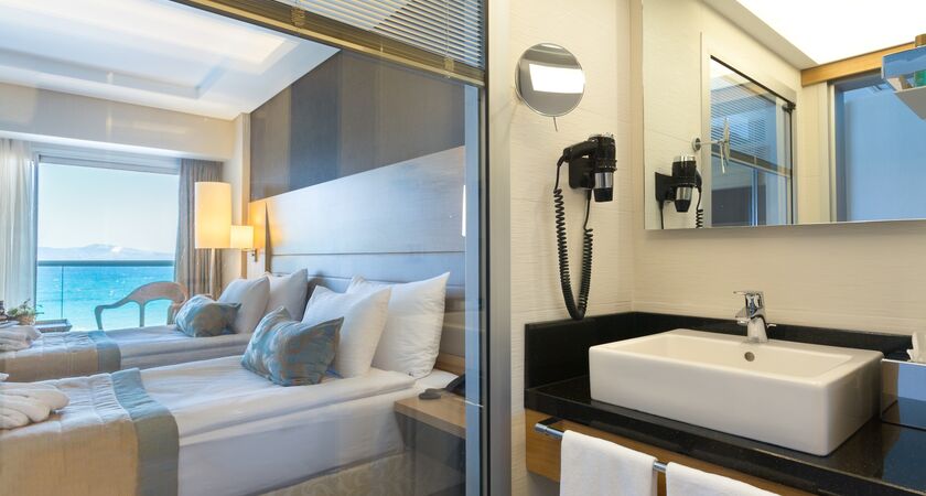 Boyalık Beach Hotel  Spa & Thermal Resort