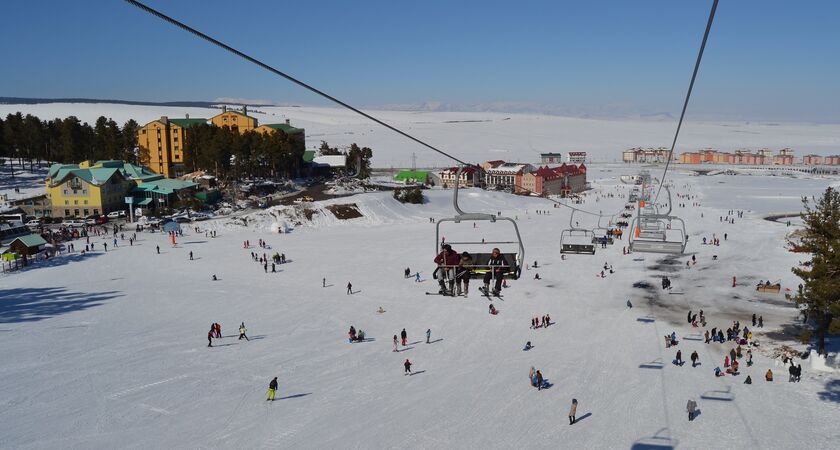 Duja Chalet Ski Center