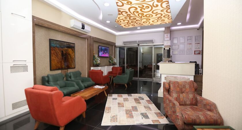Gun Otel