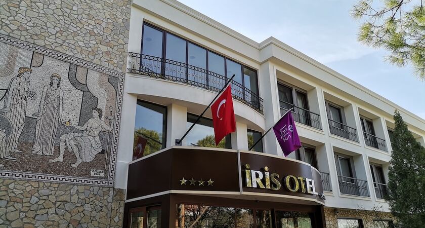 Iris Otel