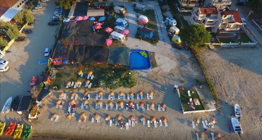 Mola Camping