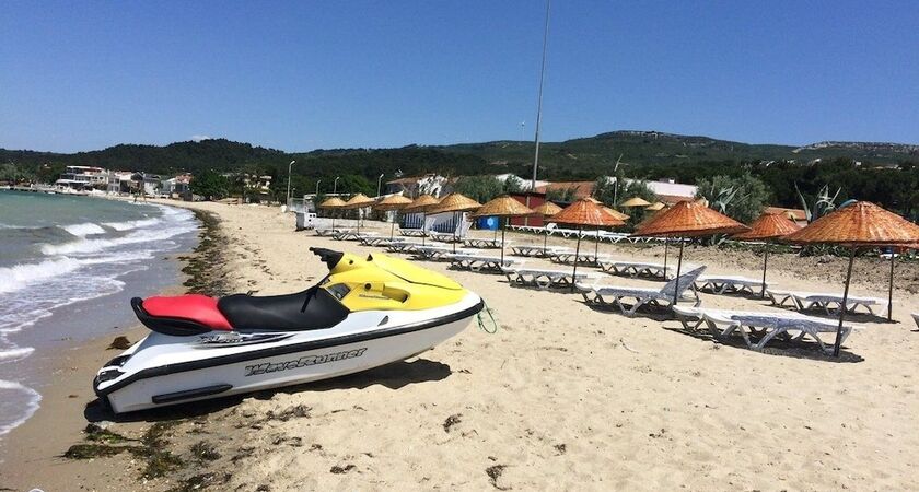 Mola Camping