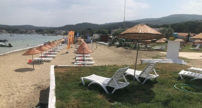 Mola Camping