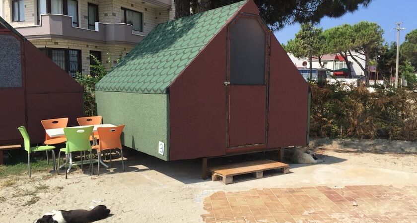 Mola Camping