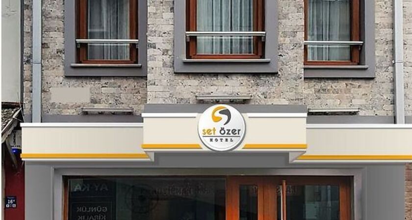 Set Ozer Hotel
