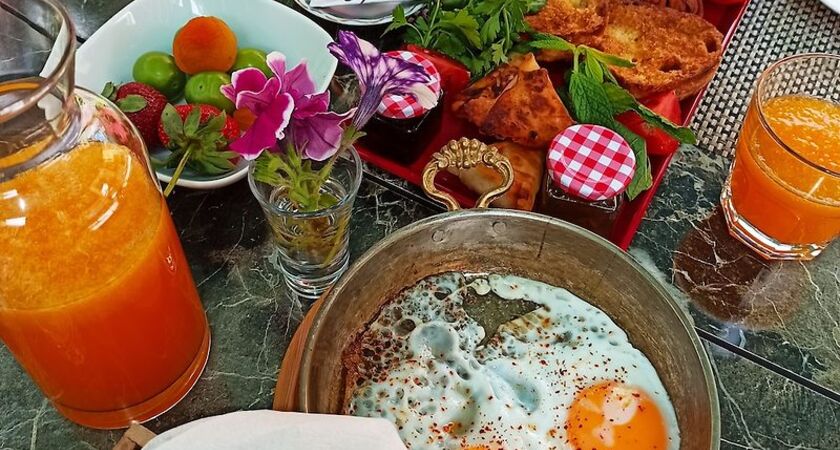 Set Ozer Hotel