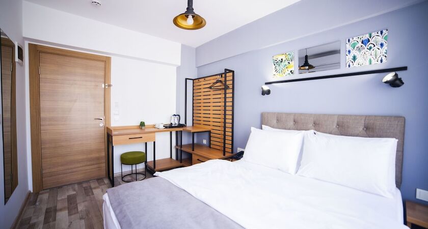 Set Ozer Hotel