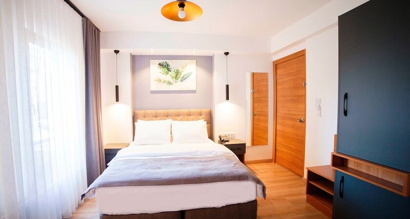 Set Ozer Hotel