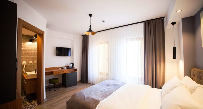 Set Ozer Hotel