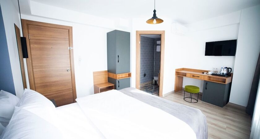 Set Ozer Hotel