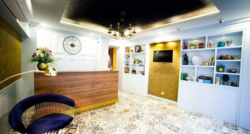 Set Ozer Hotel