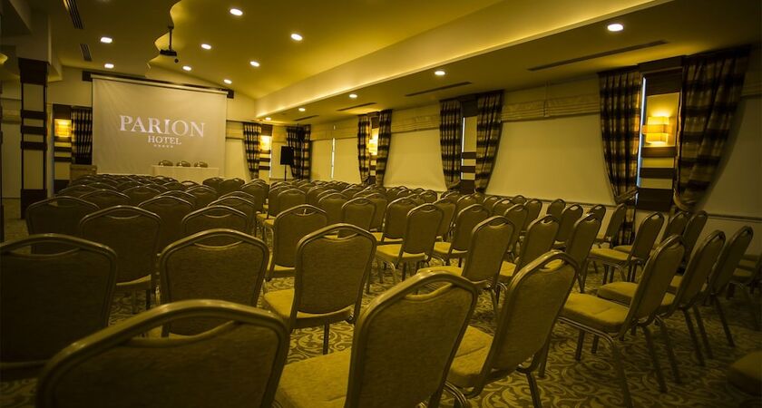 Parion Hotel