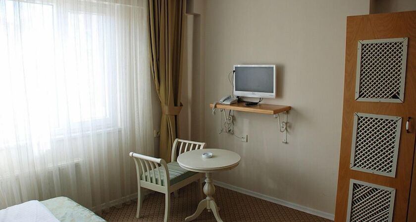 Sarıçay Rhodius Otel