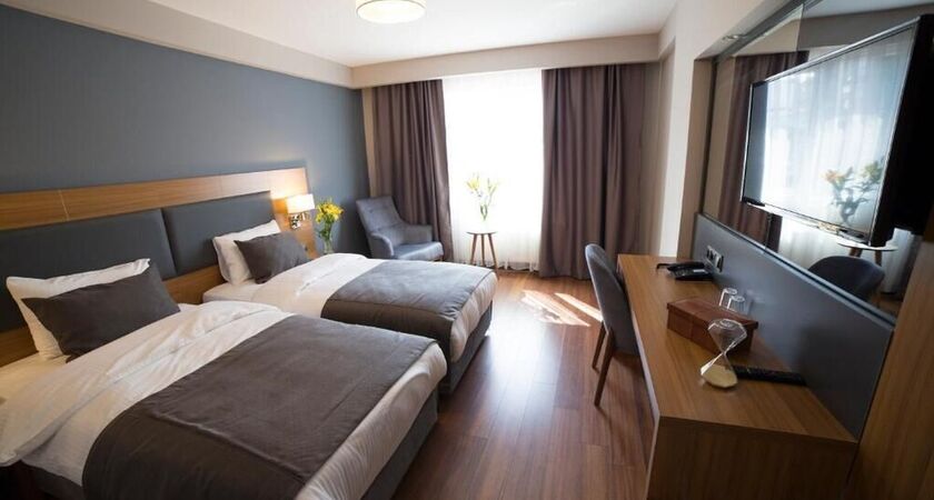 MD Barbaros Hotel