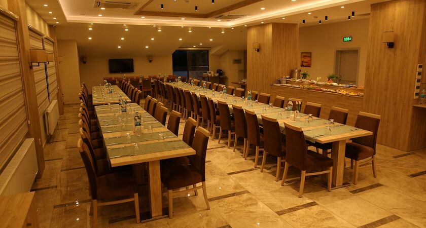 Oytun Park Hotel